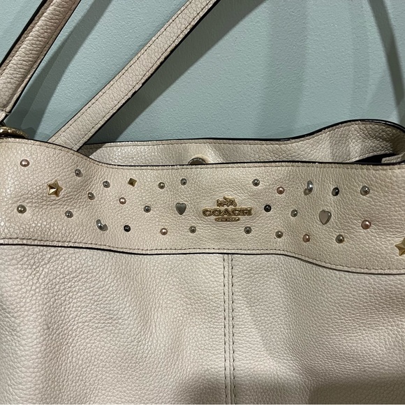 Slightly used Coach leather bag - Picture 3 of 6